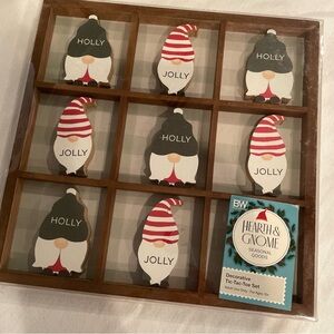 NEW Gnome Tic Tac Toe Christmas Holiday Game Holly Jolly Tic-Tac-Toe Gift